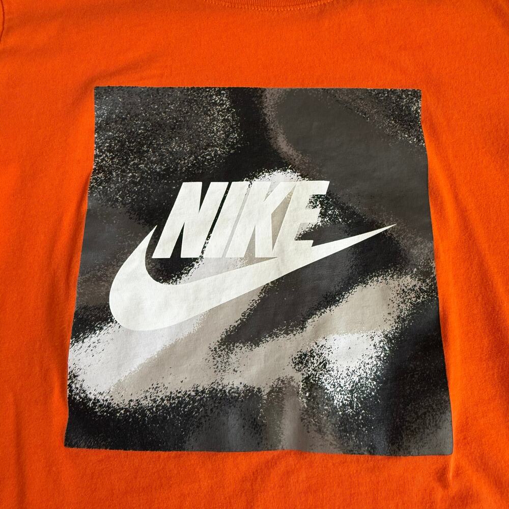 Nike Orange Graphic Tee Swoosh Youth Large - Picture 3 of 8